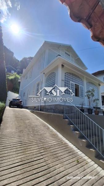 Casa em Centro - Petrópolis/RJ  - 4 Quartos