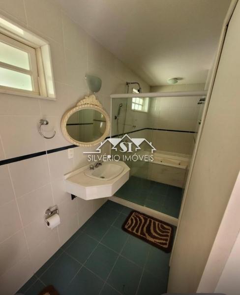 Casa à venda com 10 quartos, 850m² - Foto 11