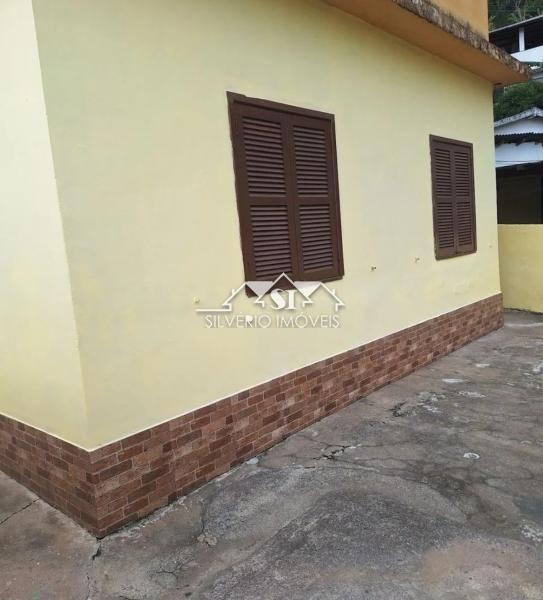 Casa para alugar com 2 quartos, 187m² - Foto 2