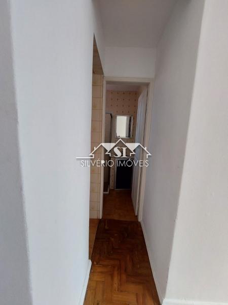 Apartamento para alugar com 1 quarto, 55m² - Foto 13