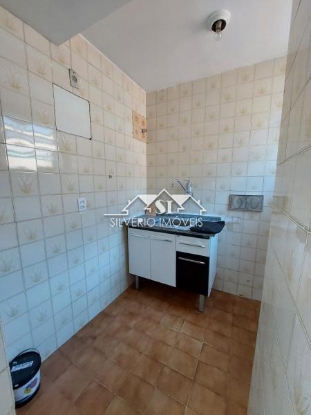 Apartamento para alugar com 1 quarto, 55m² - Foto 14