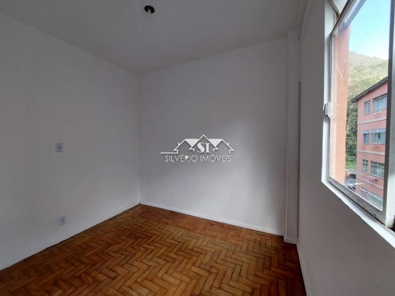 Apartamento para alugar com 1 quarto, 55m² - Foto 12