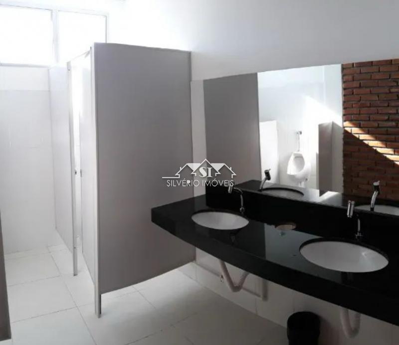 Depósito-Galpão-Armazém à venda e aluguel, 3400m² - Foto 17