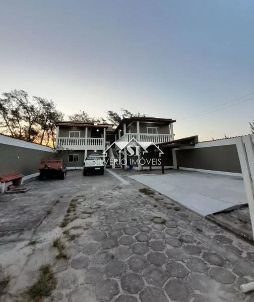 Casa em Braga - Cabo Frio/RJ  - 9 Quartos