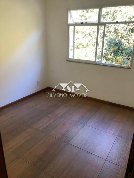 Apartamento em Mosela - Petrópolis/RJ  - 2 Quartos
