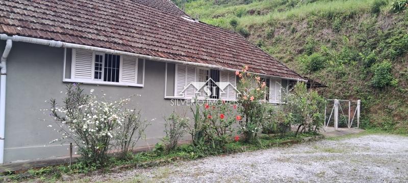 Casa em Valparaíso - Petrópolis/RJ  - 2 Quartos