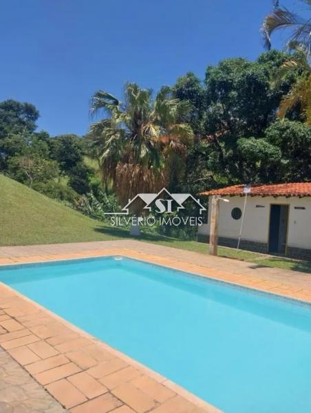 Sítio à venda com 15 quartos, 1000m² - Foto 4