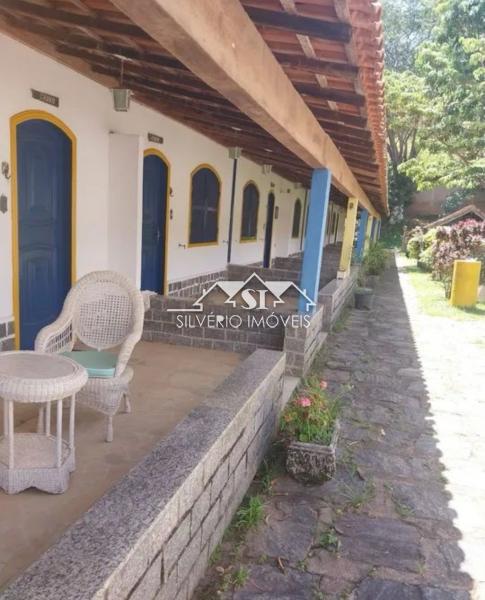 Sítio à venda com 15 quartos, 1000m² - Foto 17