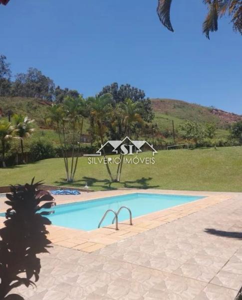 Sítio à venda com 15 quartos, 1000m² - Foto 3