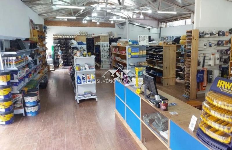 Ponto Comercial em Itaipava - Petrópolis/RJ 