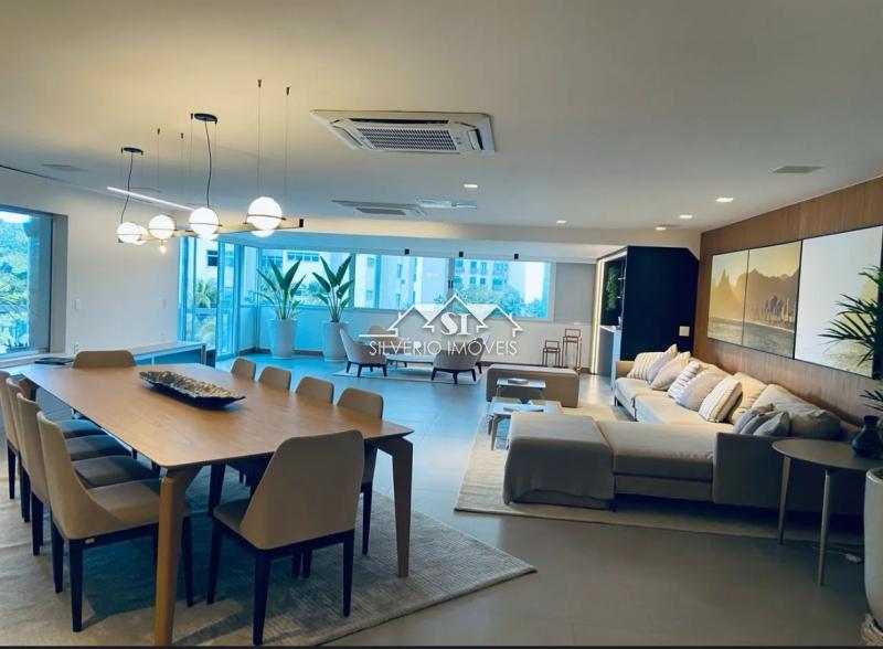 Apartamento em Barra da Tijuca - Rio de Janeiro/RJ  - 4 Quartos