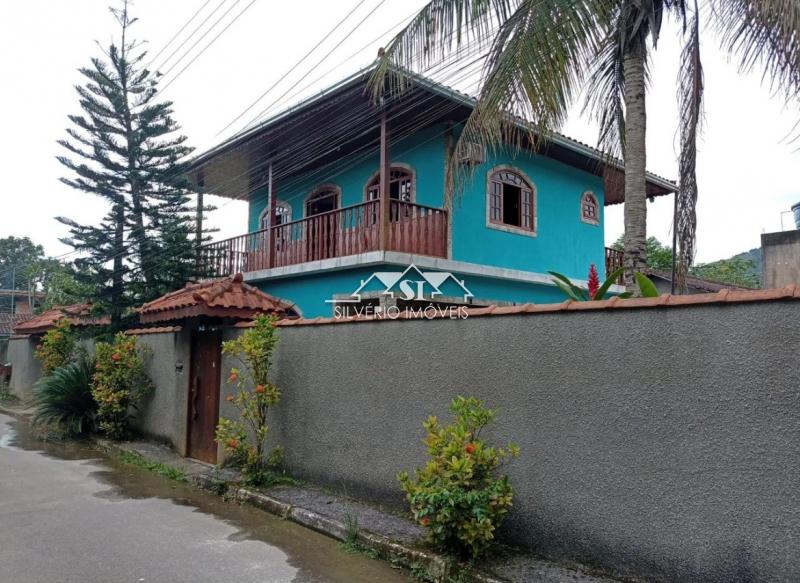 Casa em Santo Aleixo - Magé/RJ  - 4 Quartos
