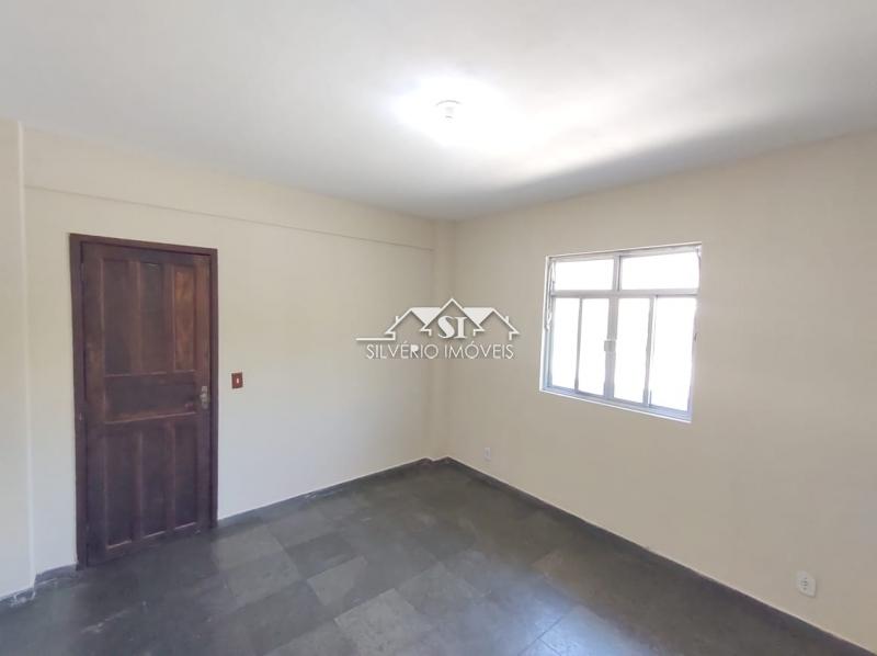 Apartamento para Alugar  à venda em Mosela, Petrópolis - RJ - Foto 2