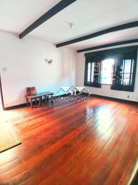 Casa em Castelânea - Petrópolis/RJ  - 3 Quartos