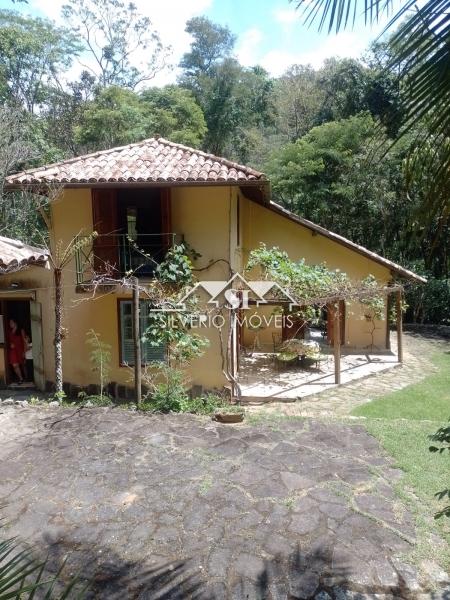 Casa em Pedro do Rio - Petrópolis/RJ  - 7 Quartos