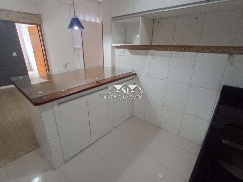 Apartamento para Alugar em Centro, Petrópolis - RJ - Foto 30