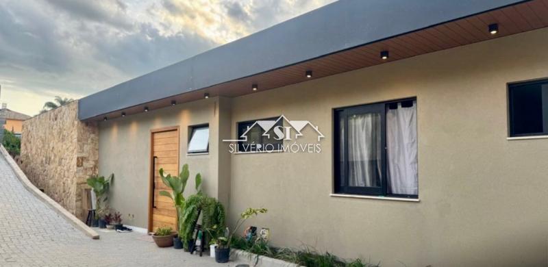 Casa, 3 quartos, 190 m² - Foto 1