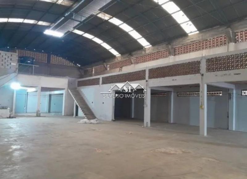 Galpão em Duque de Caxias - Duque de Caxias/RJ 