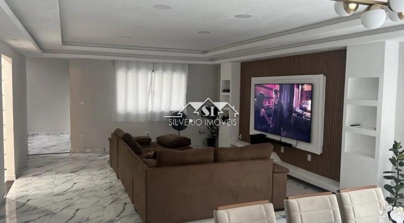 Casa, 4 quartos, 298 m² - Foto 1