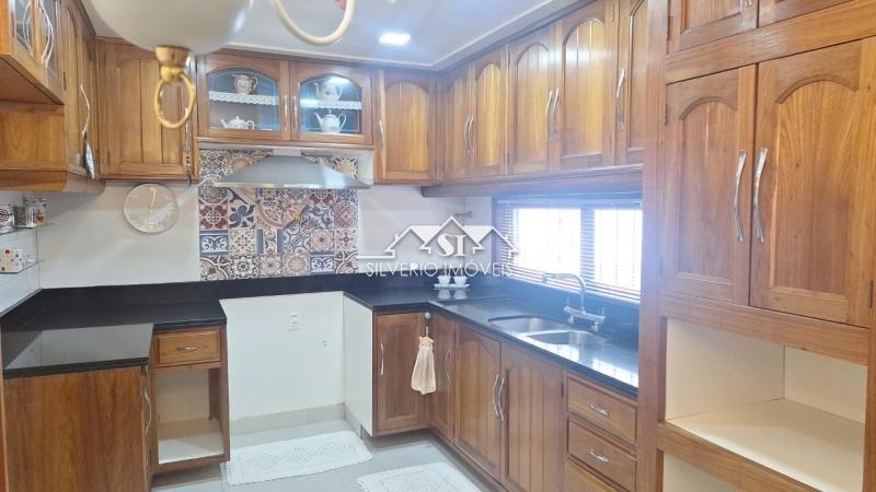 Casa, 4 quartos, 270 m² - Foto 22