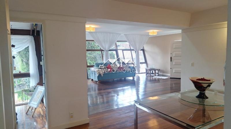 Casa, 4 quartos, 270 m² - Foto 24