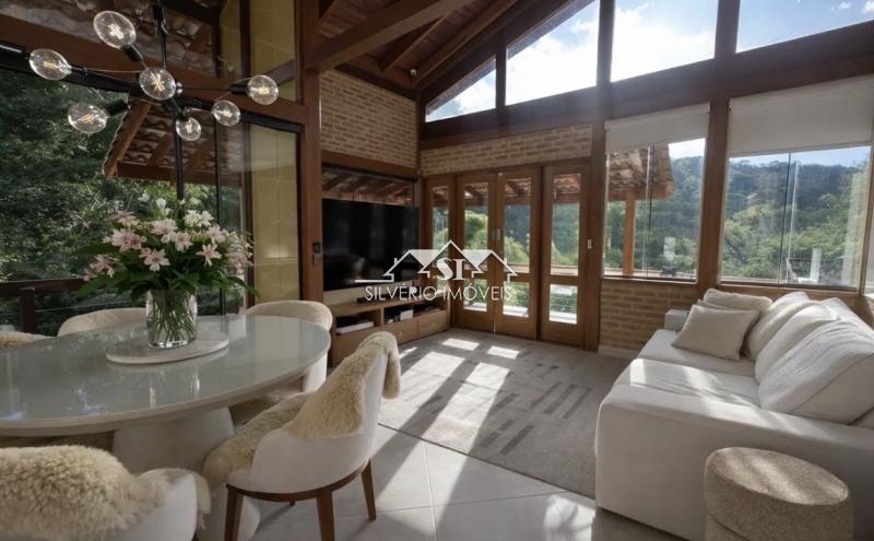 Casa em Posse - Petrópolis/RJ  - 4 Quartos