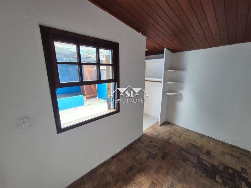 Casa para Alugar em Mosela, Petrópolis - RJ - Foto 2