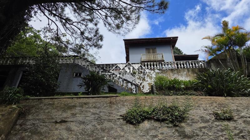 Casa em Quitandinha - Petrópolis/RJ  - 4 Quartos