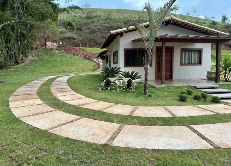 Fazenda, 1800 m² - Foto 1