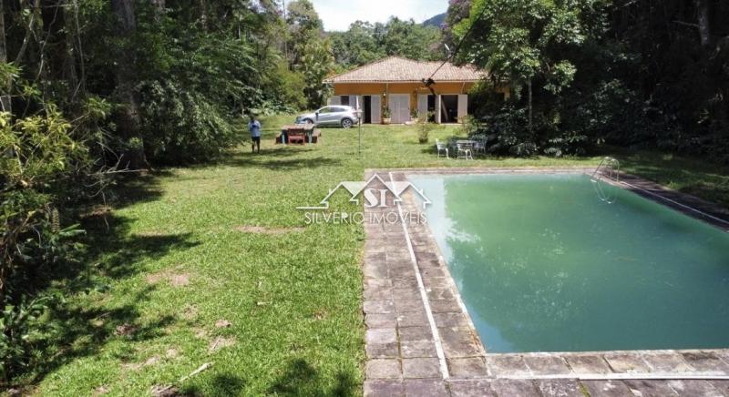 Casa em Fazenda Inglesa - Petrópolis/RJ  - 4 Quartos