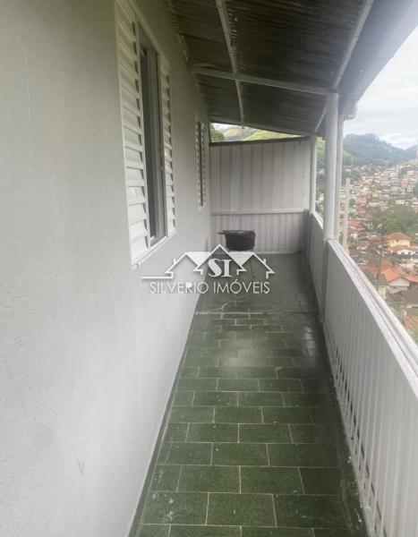 Casa em Itamarati - Petrópolis/RJ  - 3 Quartos