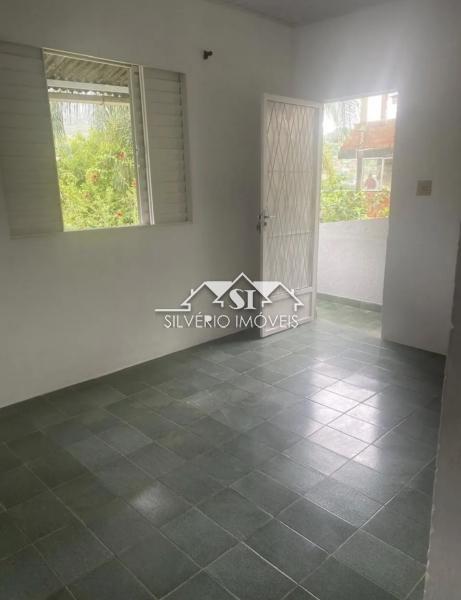 Casa para Alugar em Itamarati, Petrópolis - RJ - Foto 4
