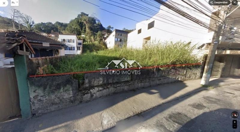 Terreno em Mosela - Petrópolis/RJ 