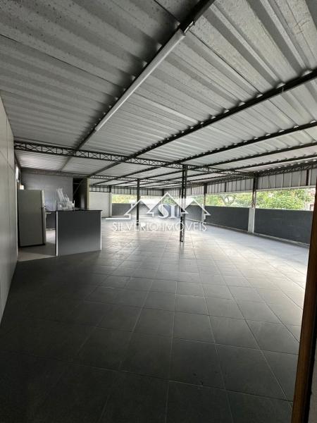 Loja em Corrêas - Petrópolis/RJ 