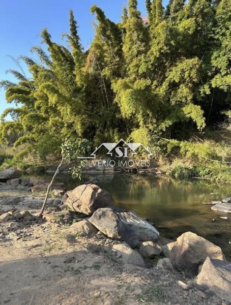 Terreno em Avelar - Petrópolis/RJ 
