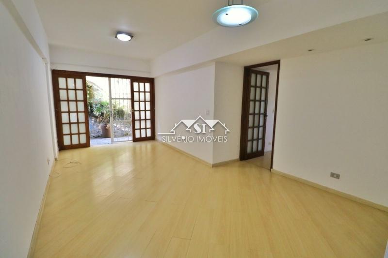 Apartamento em Saldanha Marinho - Petrópolis/RJ  - 2 Quartos