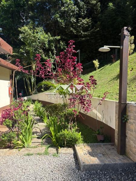 Apartamento para Alugar em Samambaia, Petrópolis - RJ - Foto 20