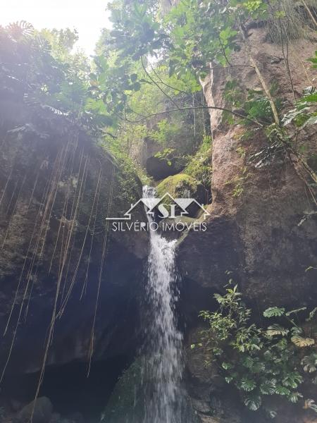 Apartamento para Alugar em Samambaia, Petrópolis - RJ - Foto 28