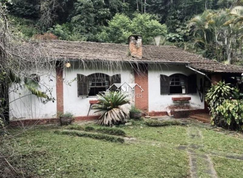 Casa à venda em Araras, Petrópolis - RJ - Foto 1