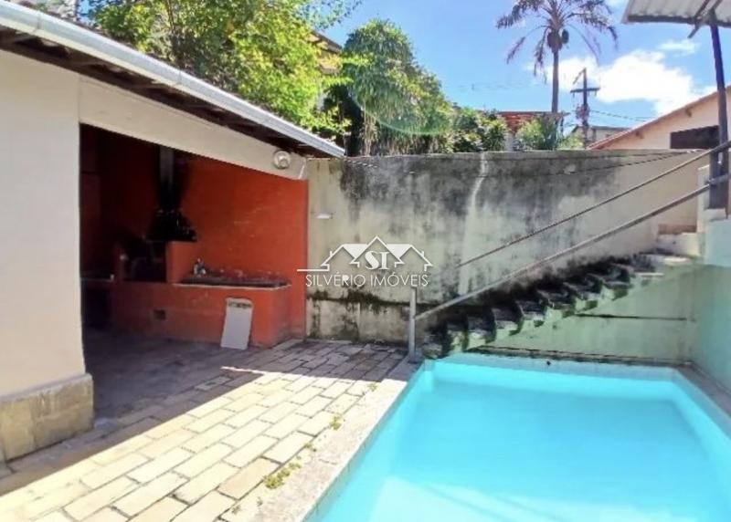Casa para Alugar  à venda em Cascatinha, Petrópolis - RJ - Foto 16