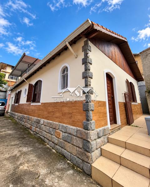 Casa para Alugar  à venda em Cascatinha, Petrópolis - RJ - Foto 2