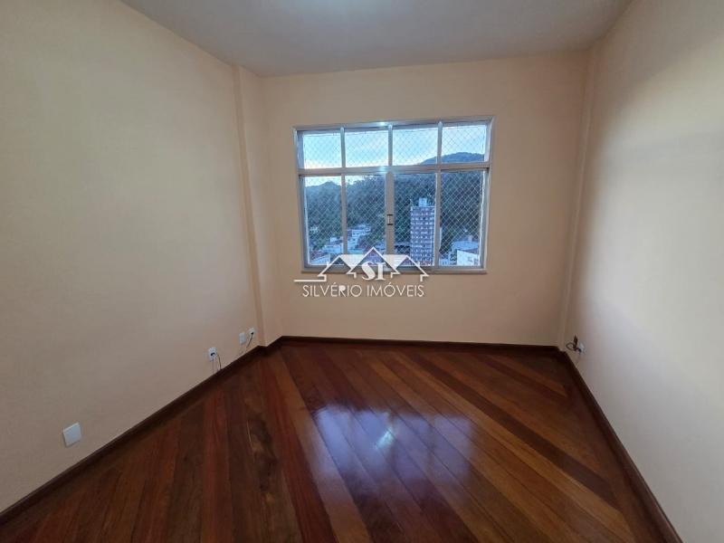 Apartamento para Alugar em Centro, Petrópolis - RJ - Foto 32