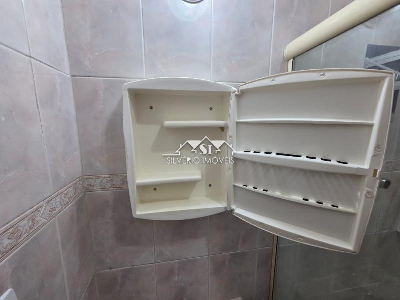 Apartamento para Alugar em Centro, Petrópolis - RJ - Foto 25