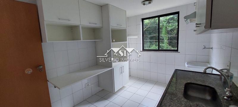 Apartamento para Alugar em Samambaia, Petrópolis - RJ - Foto 2