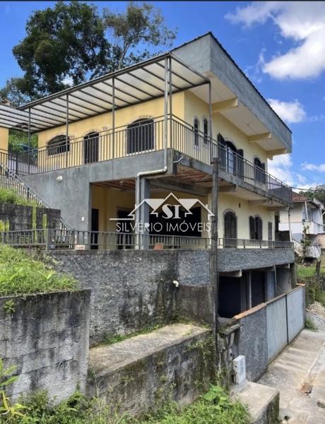 Casa à venda em Castelânea, Petrópolis - RJ