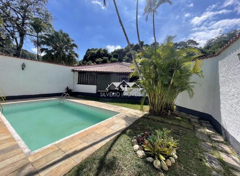 Casa em Quissamã - Petrópolis/RJ  - 3 Quartos