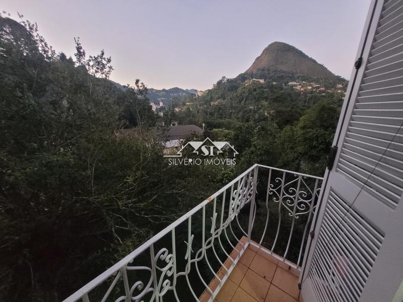 Casa, 4 quartos, 230 m² - Foto 2