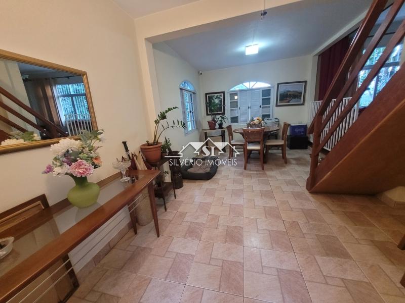 Casa, 4 quartos, 230 m² - Foto 9