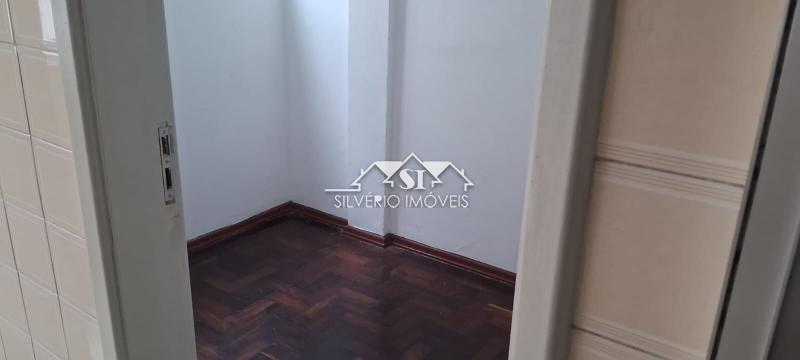 Apartamento para Alugar  à venda em Centro, Petrópolis - RJ - Foto 28