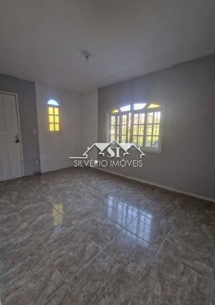 Casa para Alugar em Siméria, Petrópolis - RJ - Foto 2